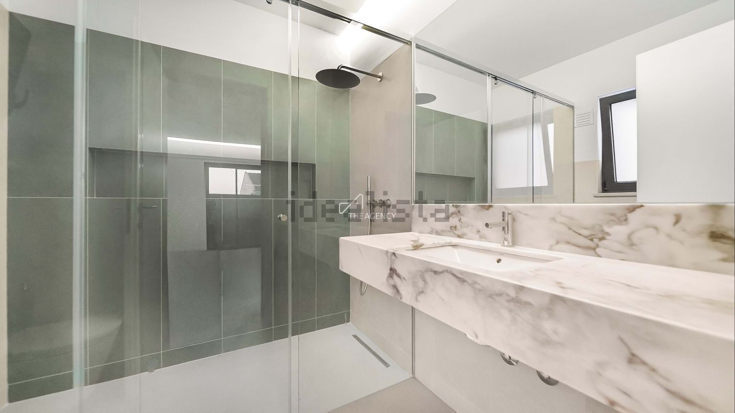 双拼别墅出售在Rua 1º de Maio - 卫生间