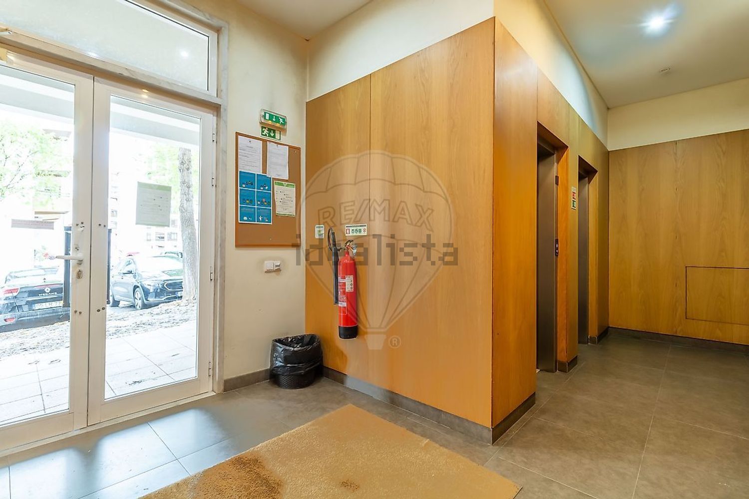 公寓 t2出售在Rua Doutor António Patrício Gouveia - 照片