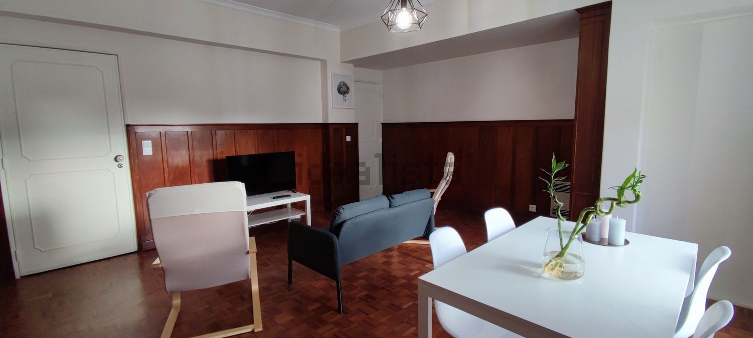 出租房间在Avenida Cidade de Luanda, 485 - 客厅