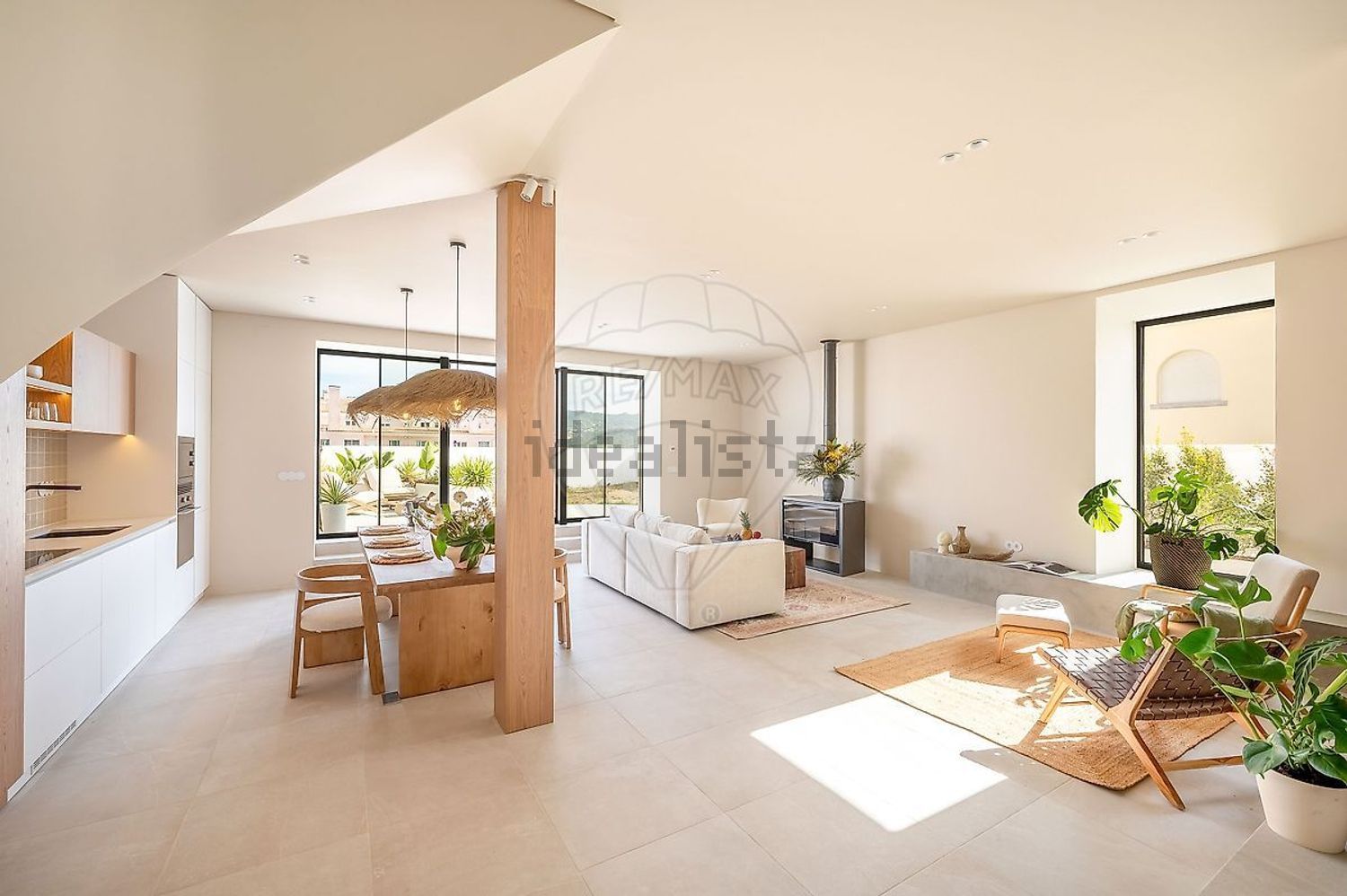 小楼房或独栋别墅出售在Rua Afonso Banheiro - 客厅