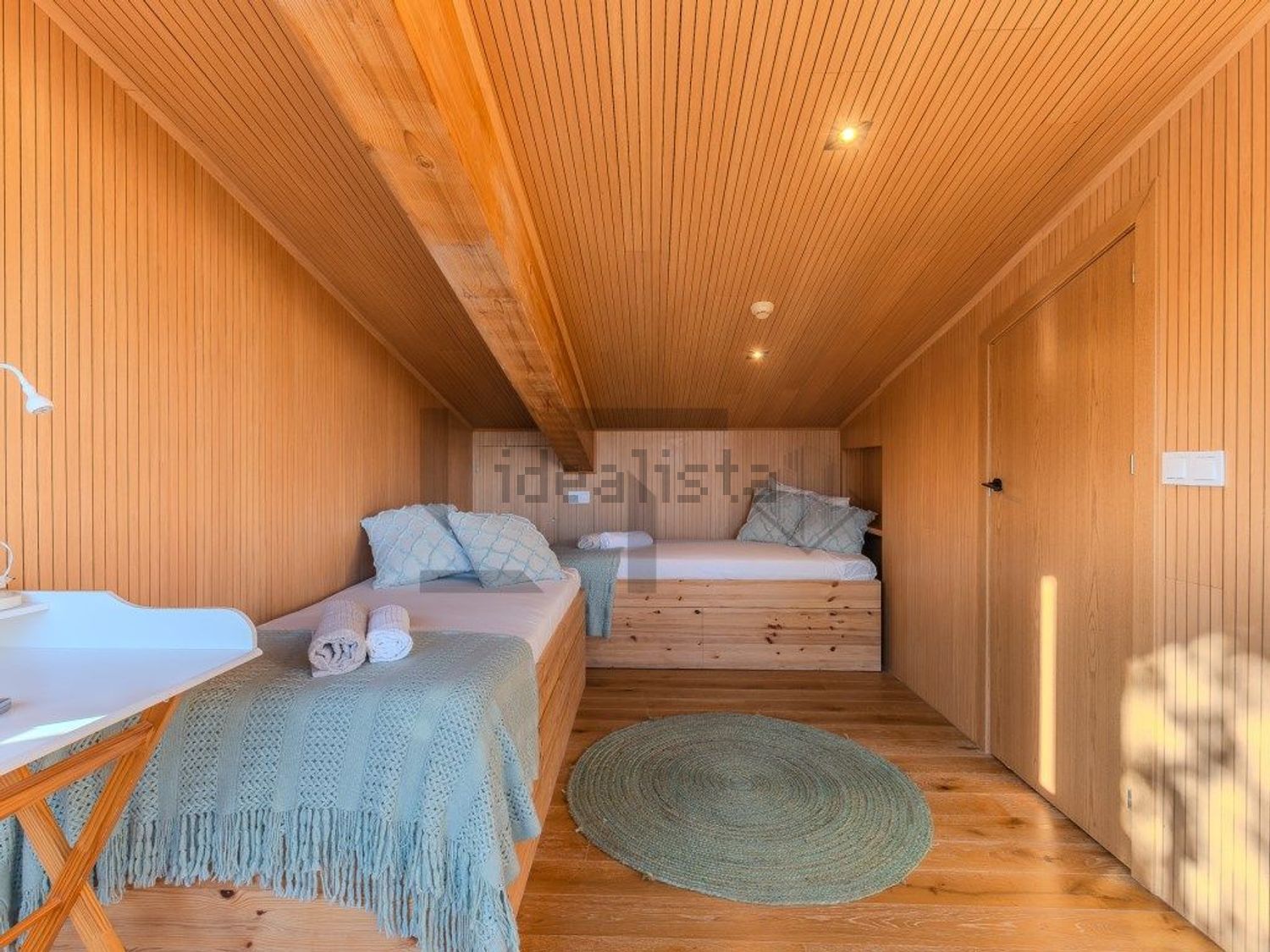 出租小楼房或独栋别墅在Alameda do Zambujeiro - 卧室