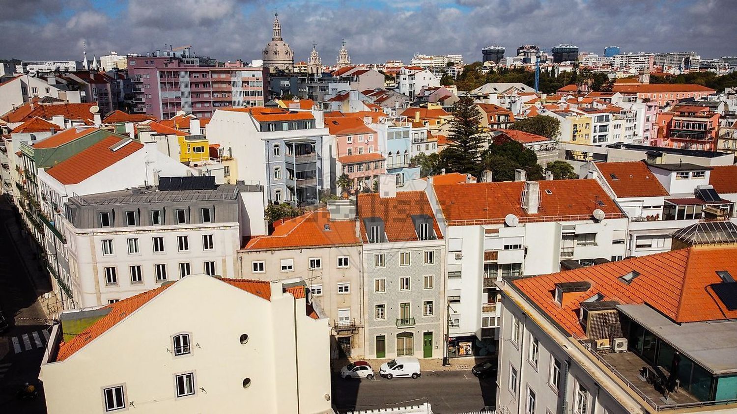 T0（单人公寓）出售在Rua de São Bento - 照片