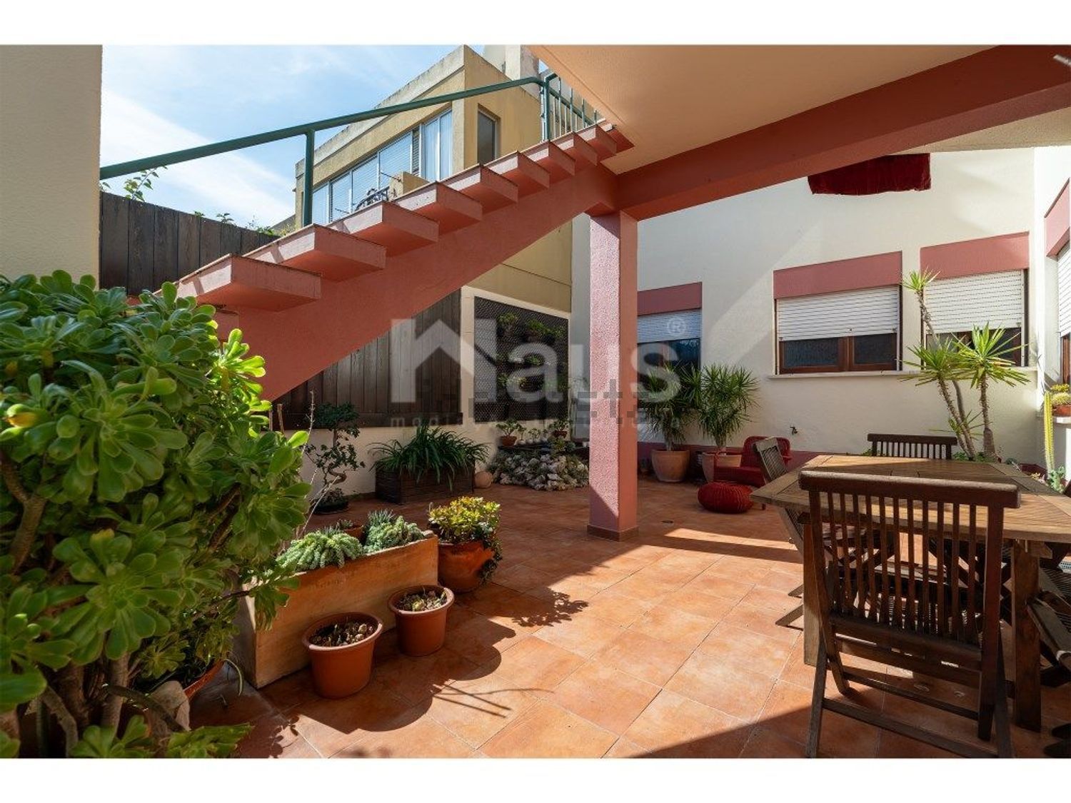 联排别墅出售在Avenida João Xxiii - 花园