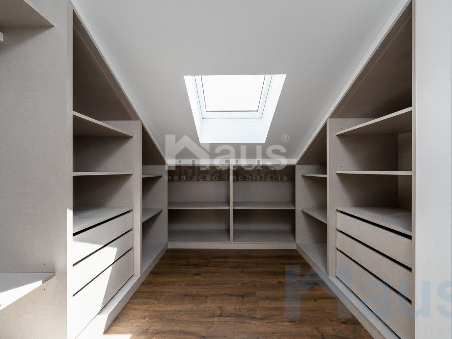 复式公寓出售在Rua das Tipuanas - 试衣间