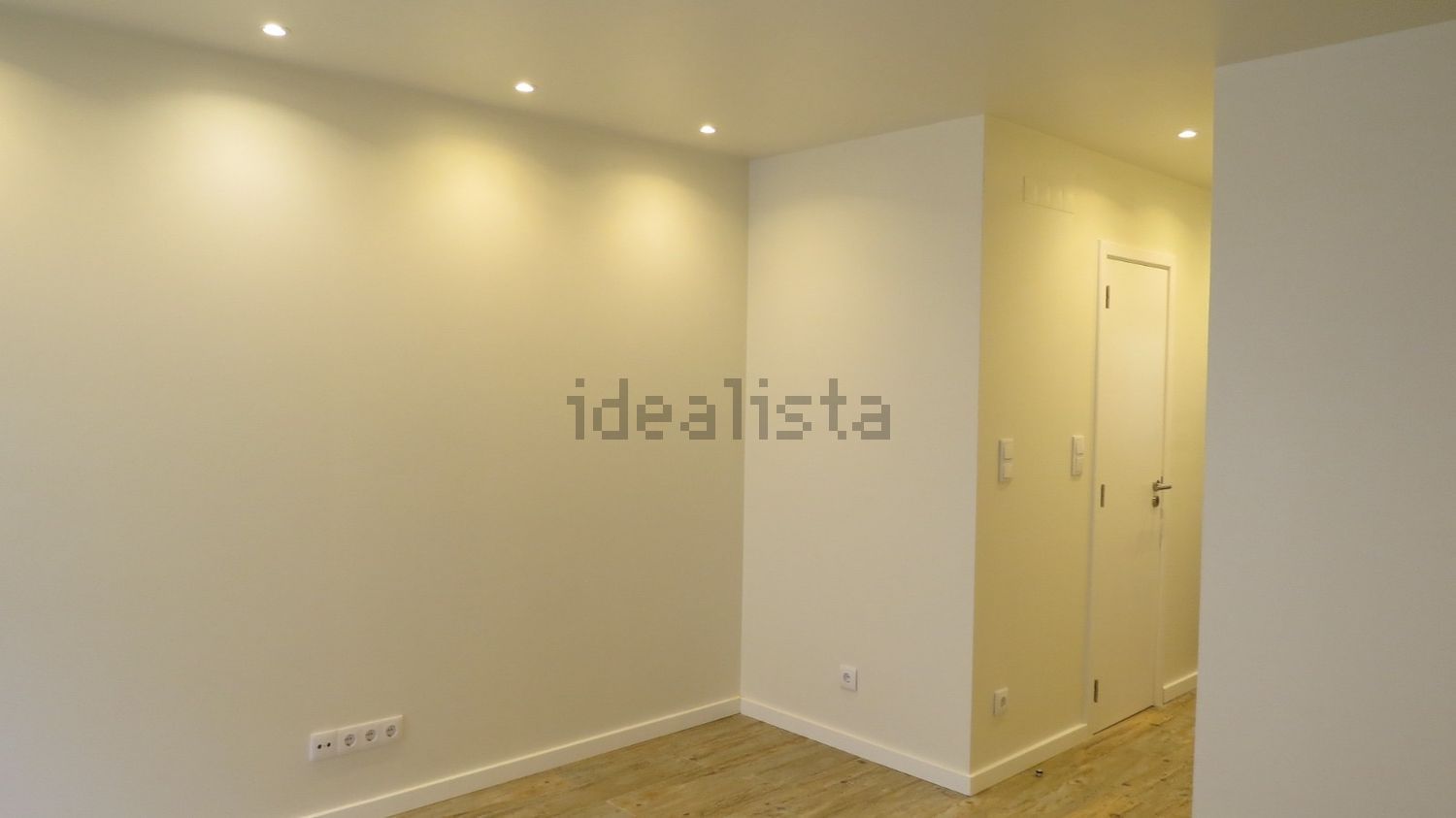 出租公寓 t1在Rua 7 de Junho de 1759, 4 - 居住