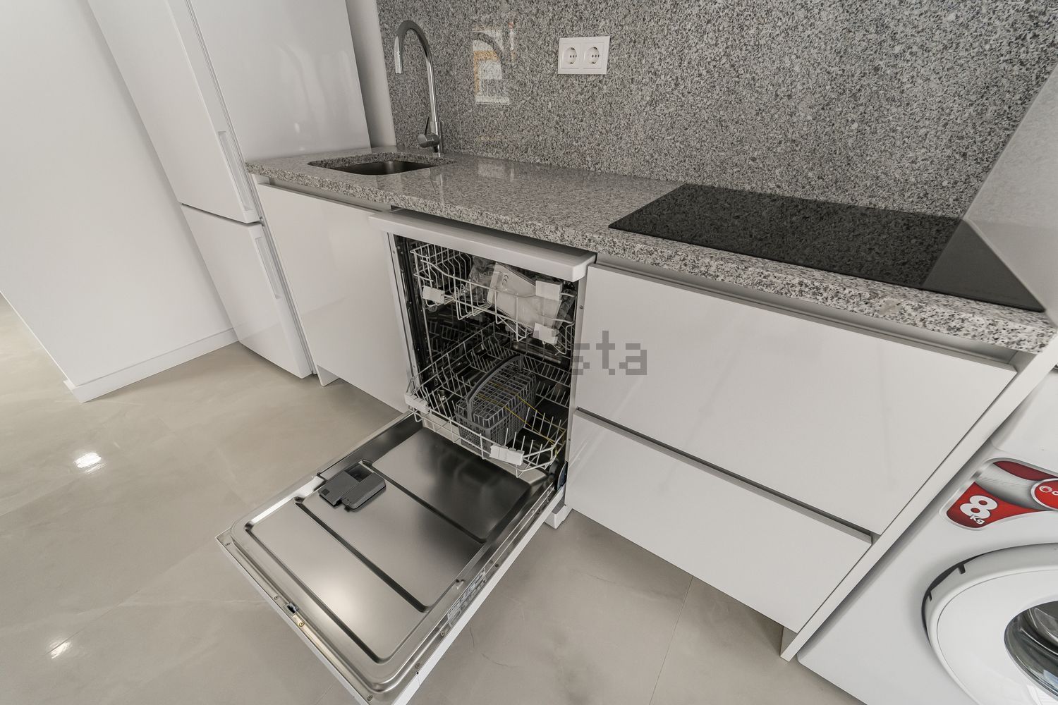 出租t0（单人公寓）在Rua José Ferreira Pio - 厨房