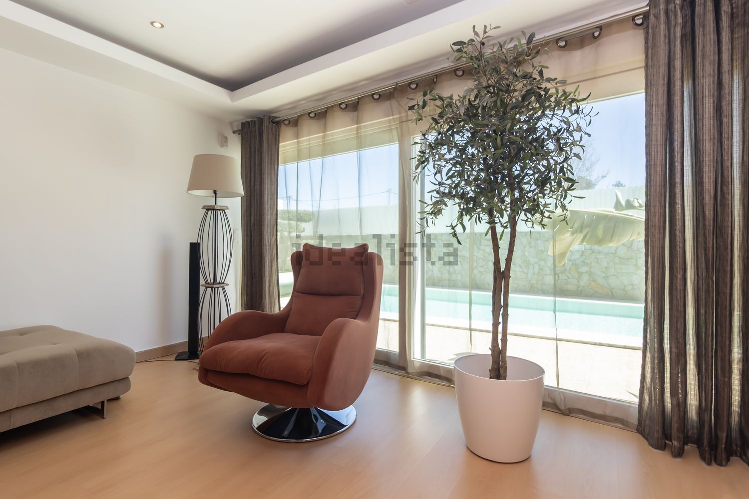 小楼房或独栋别墅出售在Rua Jorge Brum do Canto - 客厅