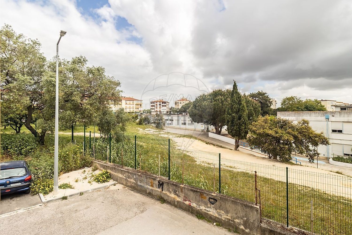 公寓 t2出售在Rua Doutor Luís Câmara Pestana - 花园