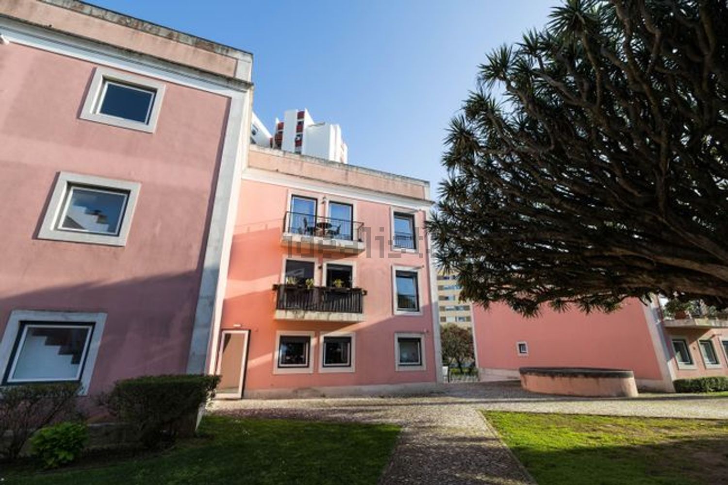 公寓 t2出售在Rua Maria Brown - 视线