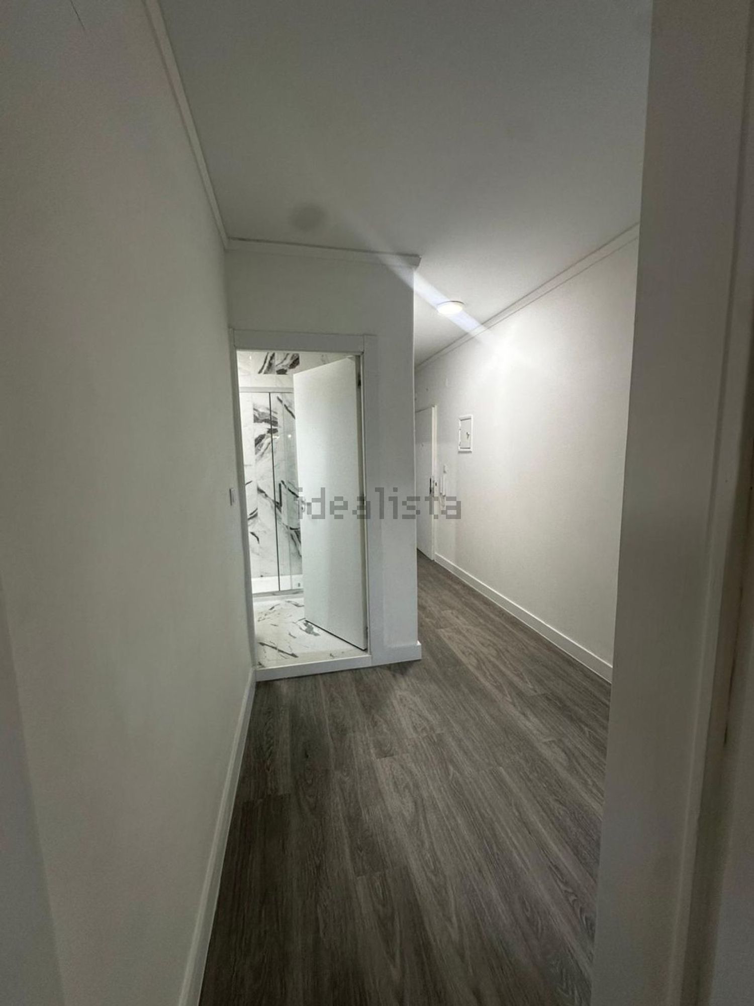 复式公寓出售在Avenida Alberto Valente, 105 LtA - 居住