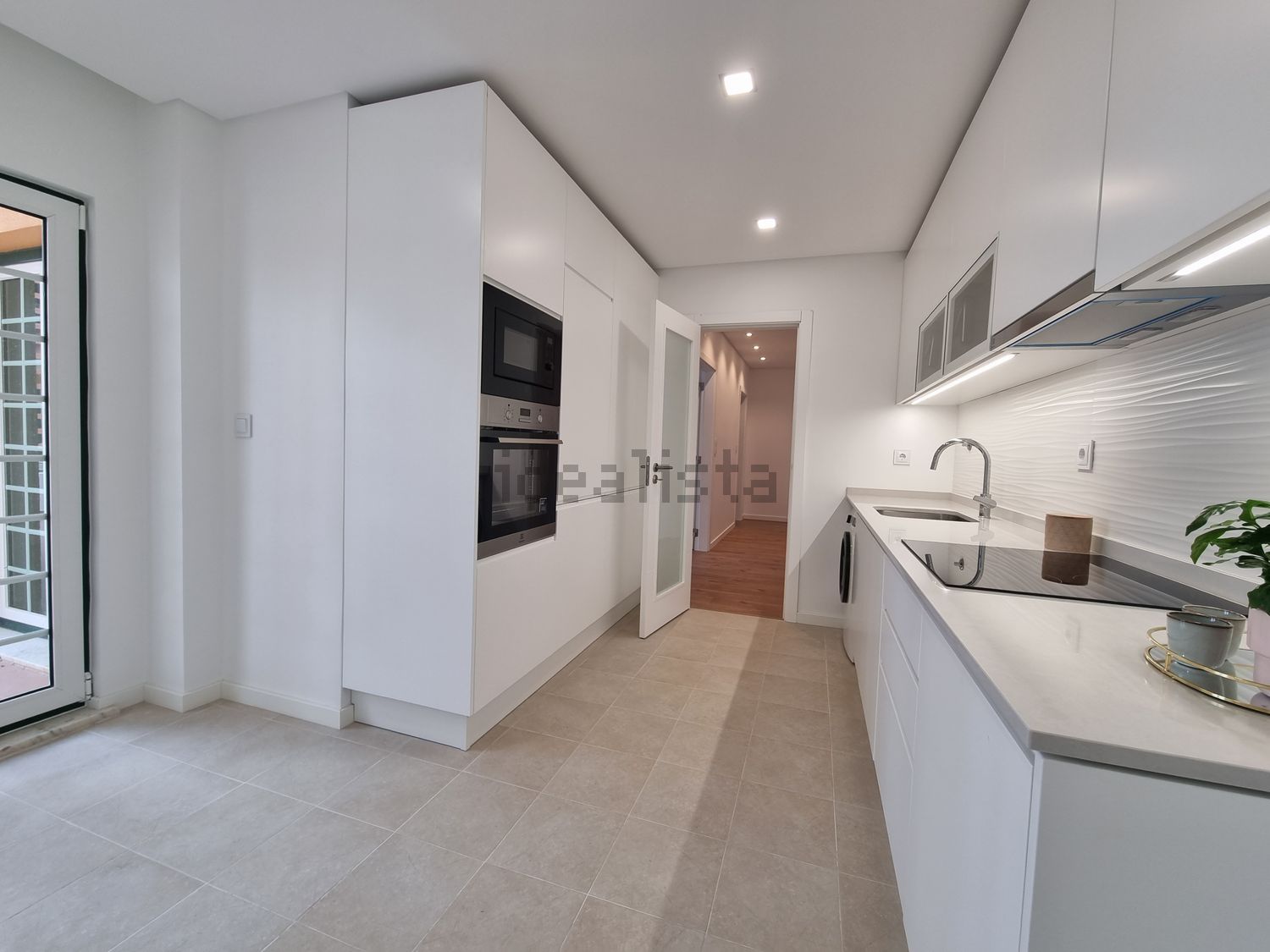 公寓 t1出售在Rua Moinho Novo, 7 - 厨房