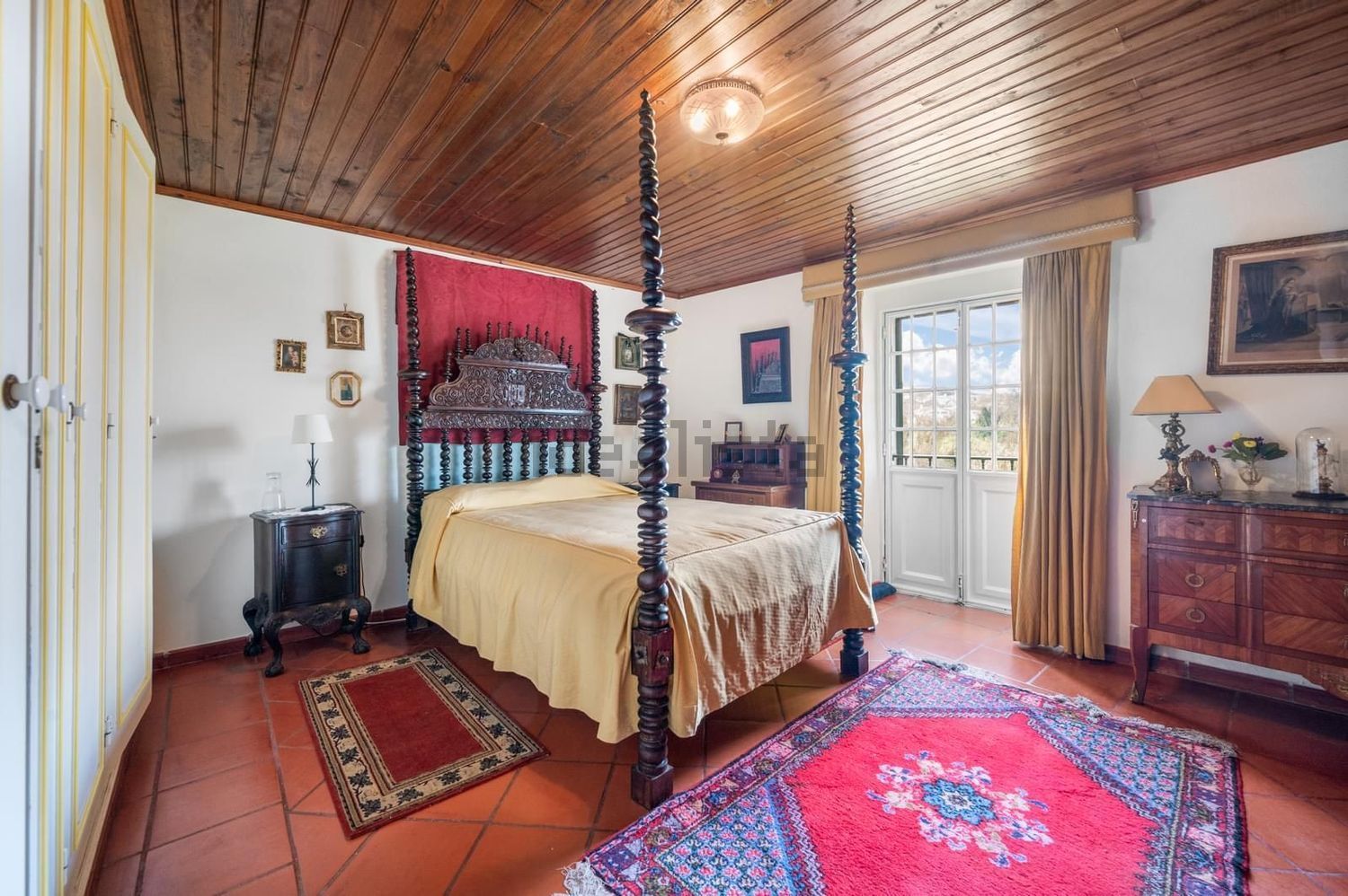 农庄出售在Dois Portos e Runa - 卧室