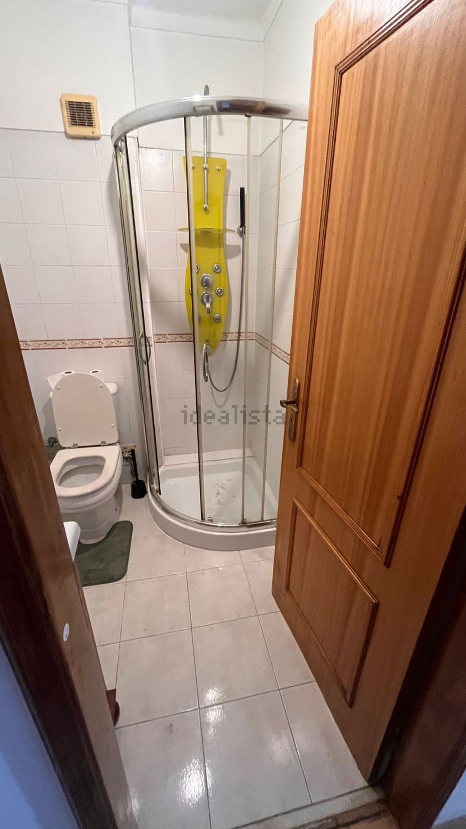 出租房间在Rua da Reserva Botânica, 29 - 卫生间