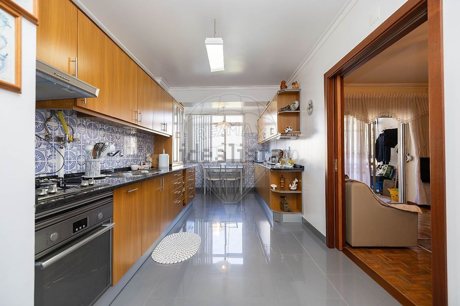 公寓 t3出售在Avenida Ruy Luís Gomes - 厨房