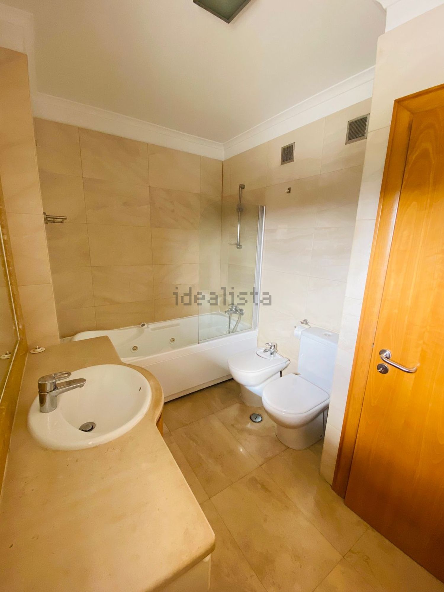 出租公寓 t2在Avenida Edmundo Lima Basto, 7 n - 卫生间