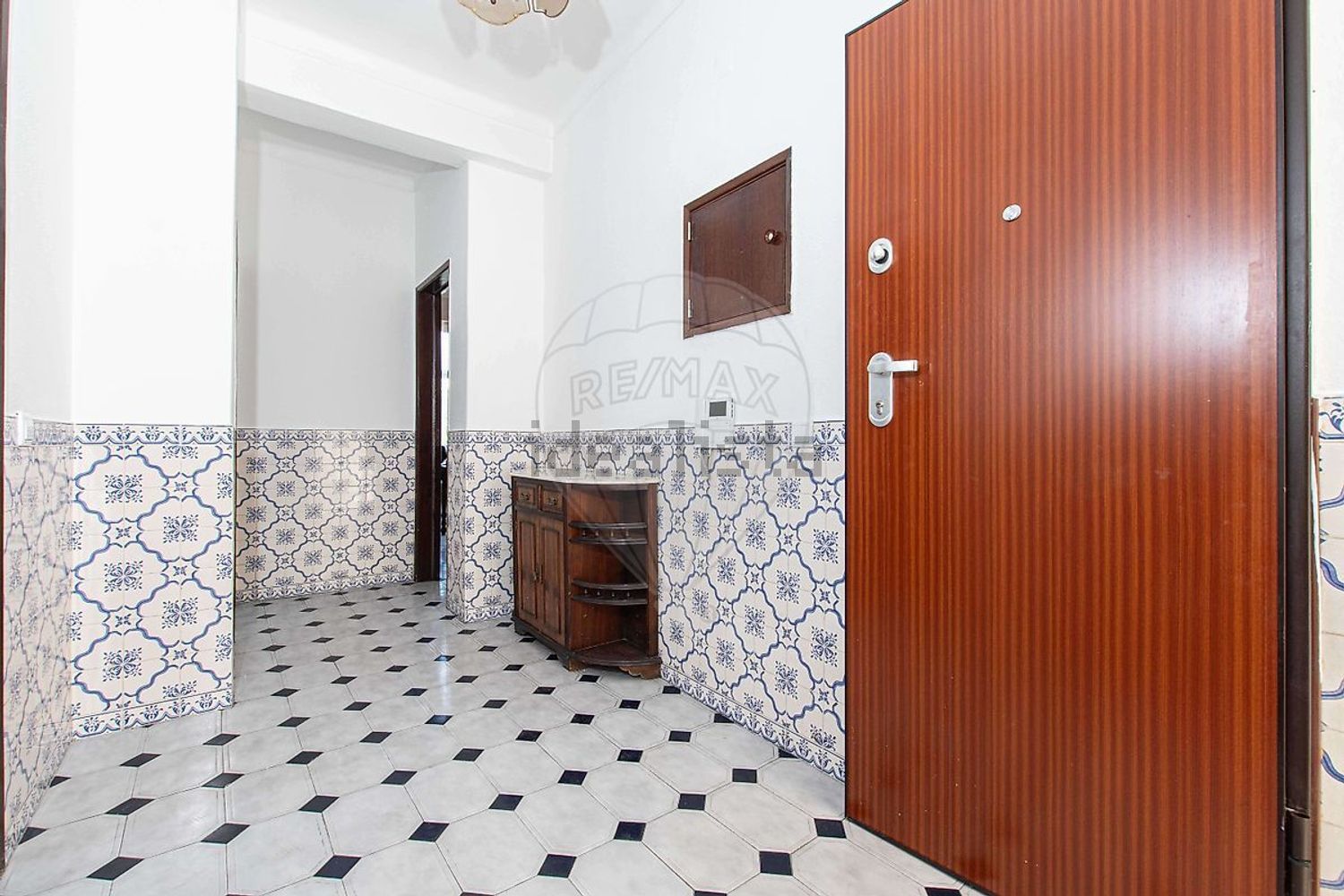 出租公寓 t2在Rua Almeida Garrett - 照片