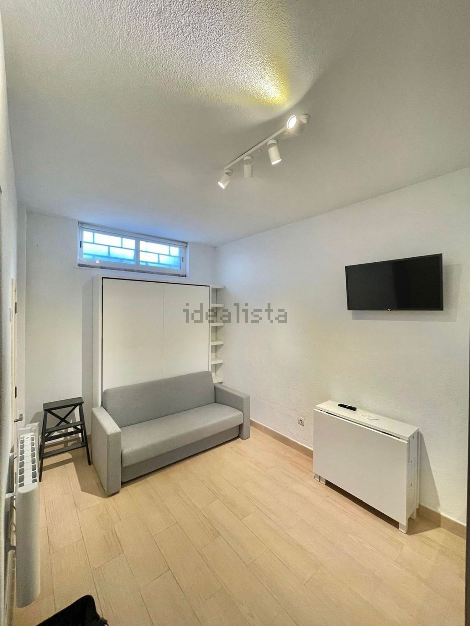 出租t0（单人公寓）在Rua Infante Dom Pedro, 1 - 客厅