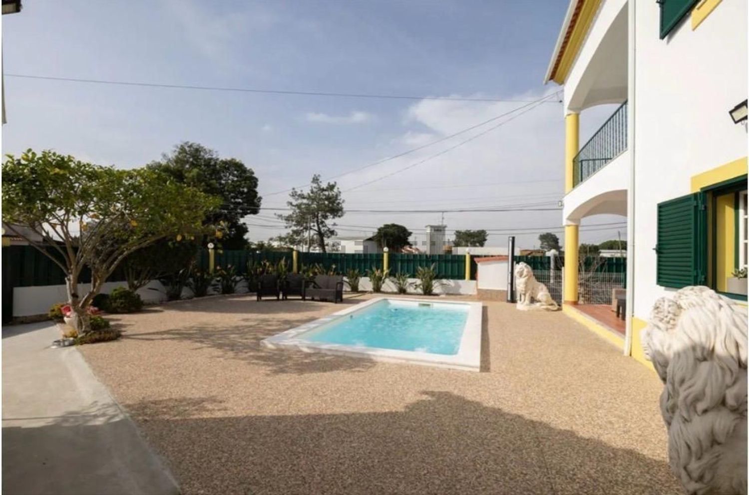 小楼房或独栋别墅出售在Lagoinha - Vale de Touros - 游泳池