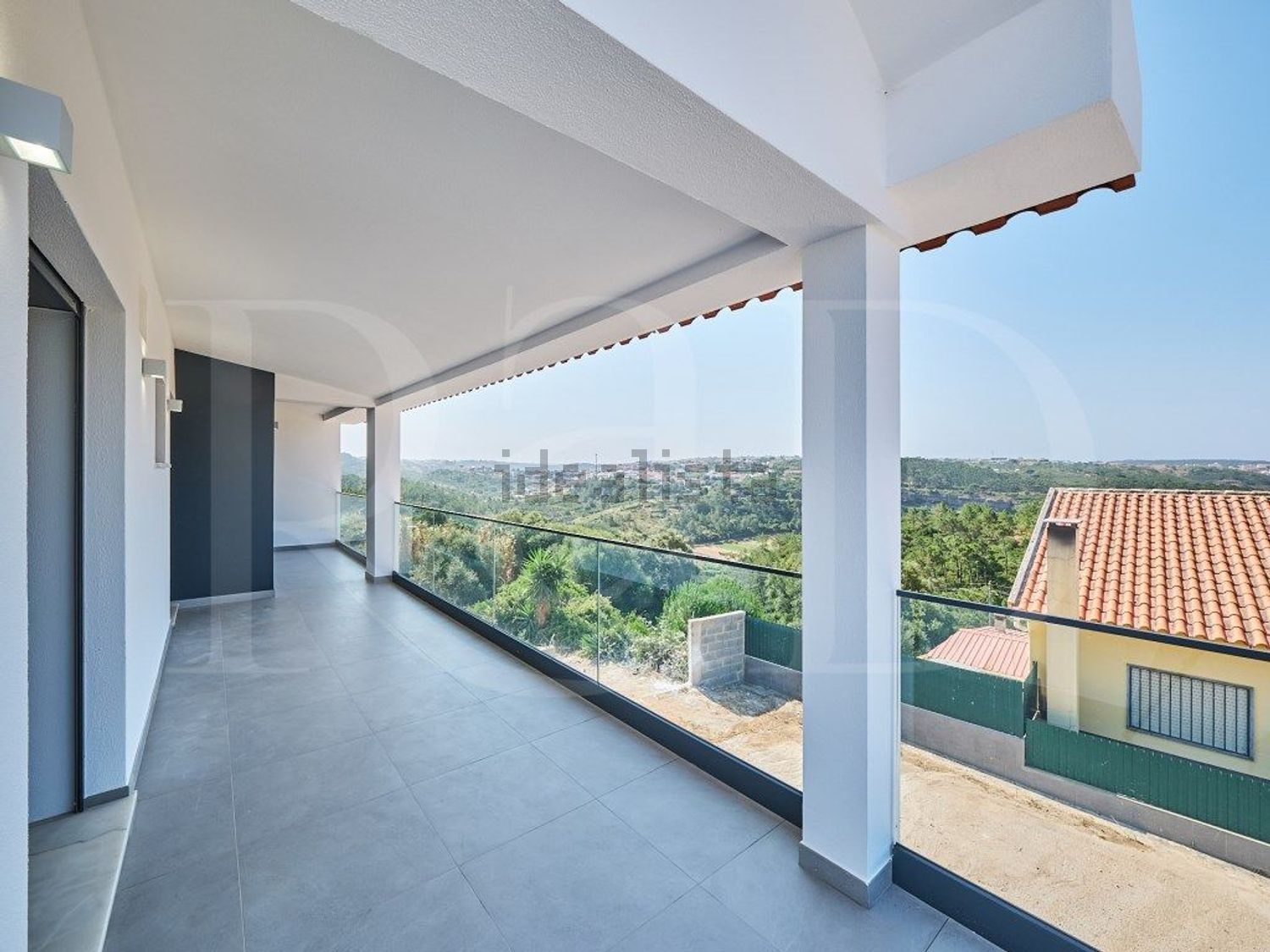 小楼房或独栋别墅出售在Rua do Massapêz, 43 - 露台