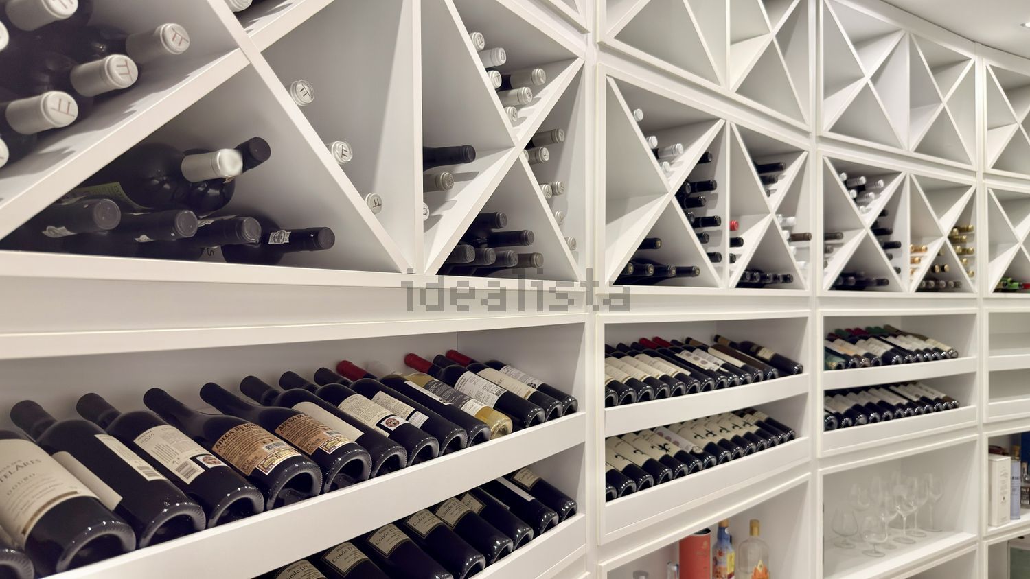 小楼房或独栋别墅出售在Rua Mato das Cruzadas - 试衣间