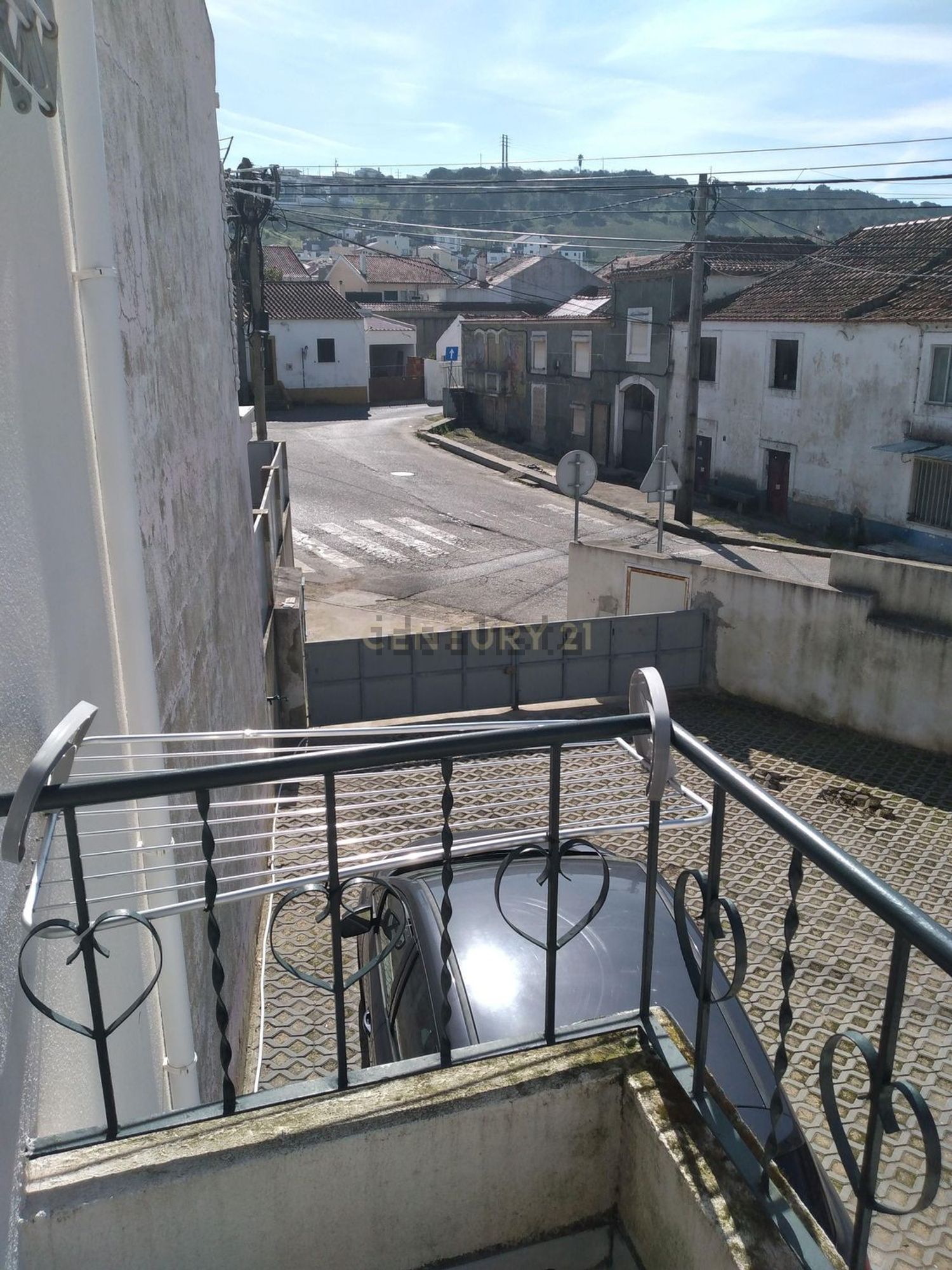 小楼房或独栋别墅出售在Largo de Alpriarte s/n - 阳台