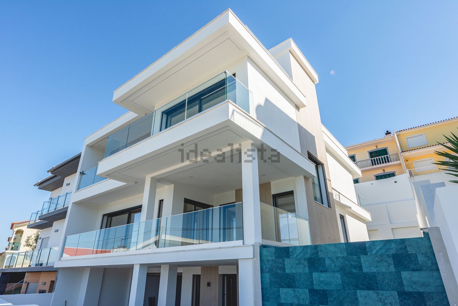 小楼房或独栋别墅出售在Santa Iria de Azoia - São João da Talha - Bobadela - 视线