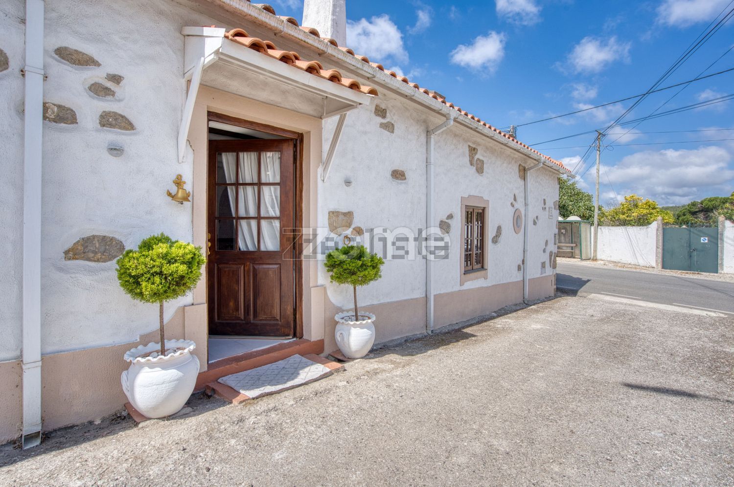 小楼房或独栋别墅出售在Rua do Malaquias, 3 - 外立面