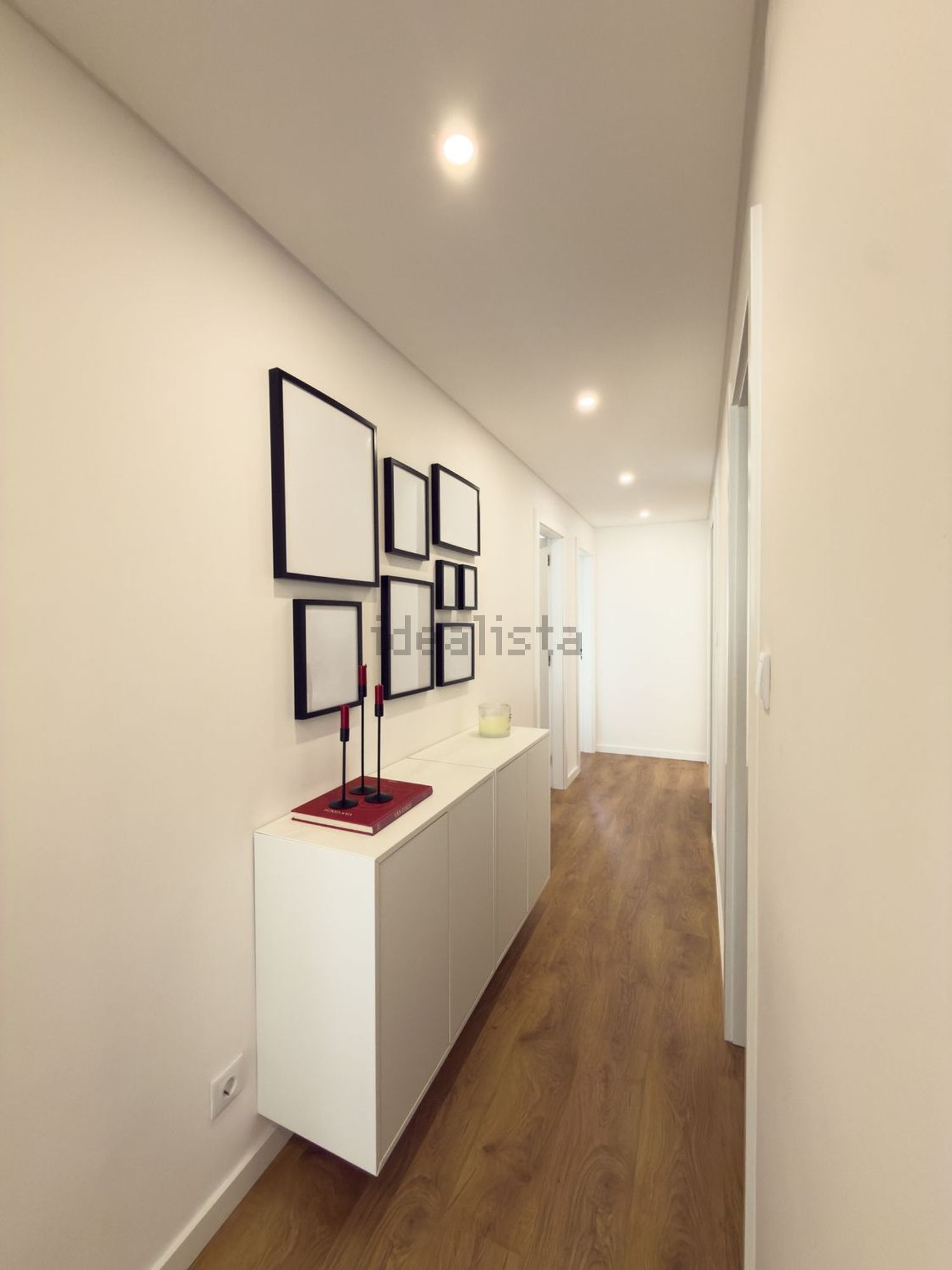 公寓 t3出售在Rua Santa Clara, 2 - 过道