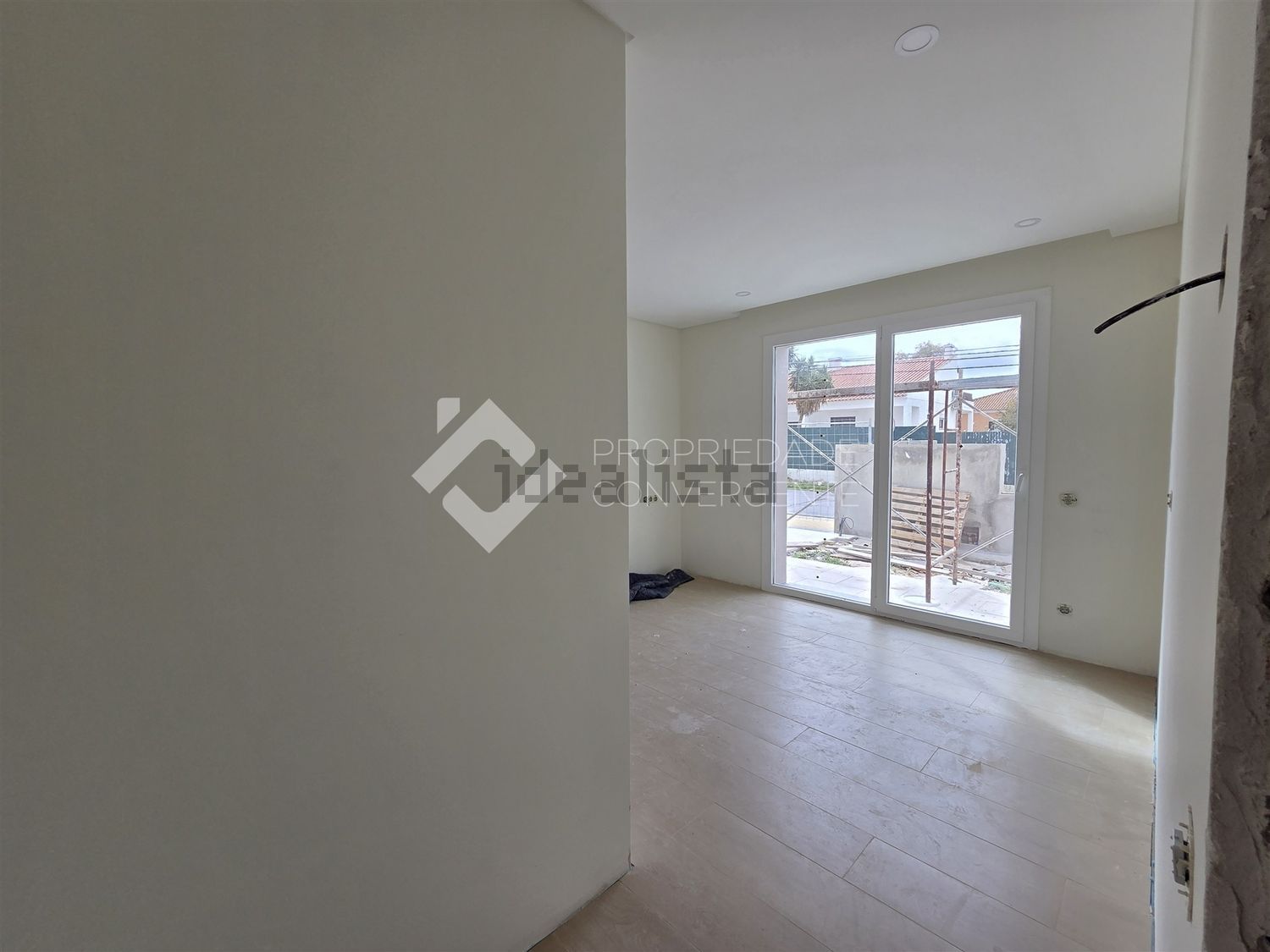 小楼房或独栋别墅出售Azeitão s/n - 前厅