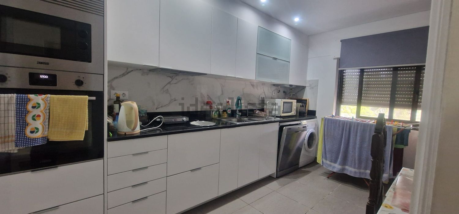 出租公寓 t2在Praça Salgueiro Maia - 厨房