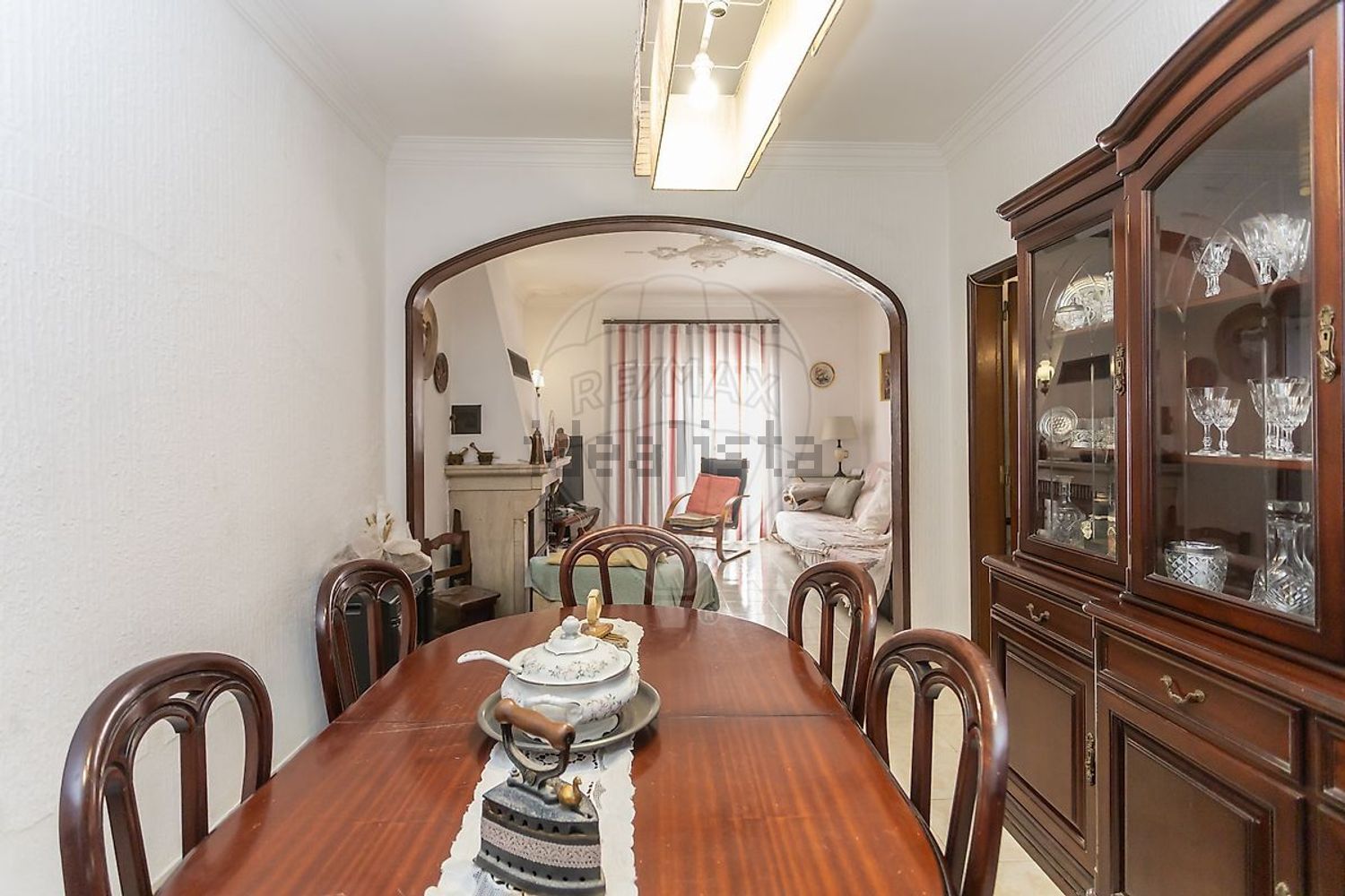 小楼房或独栋别墅出售在Rua José Fontana - 客厅