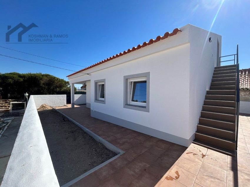 小楼房或独栋别墅出售在Centro