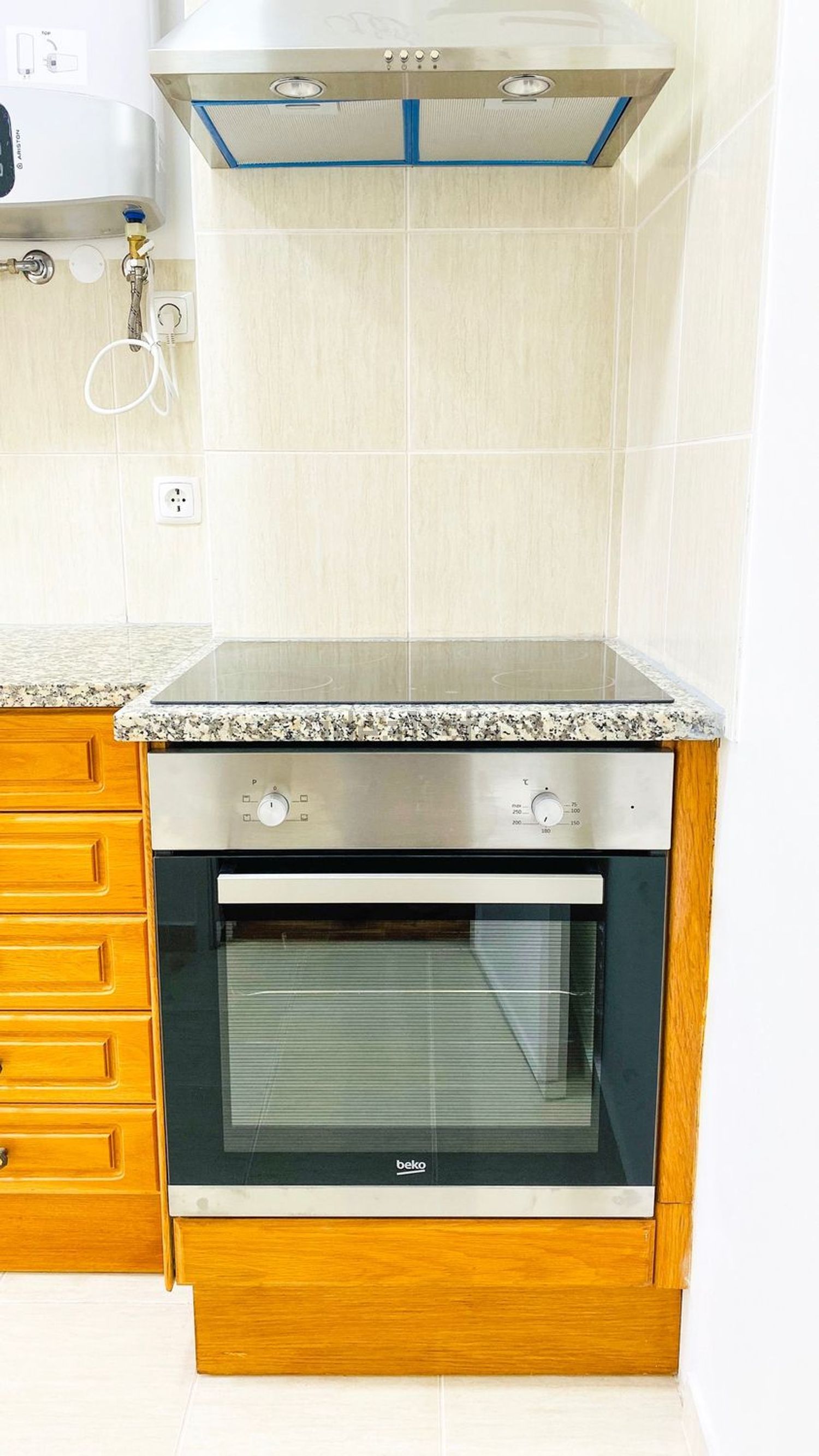 出租房间在Rua Elias Garcia, 160 - 厨房