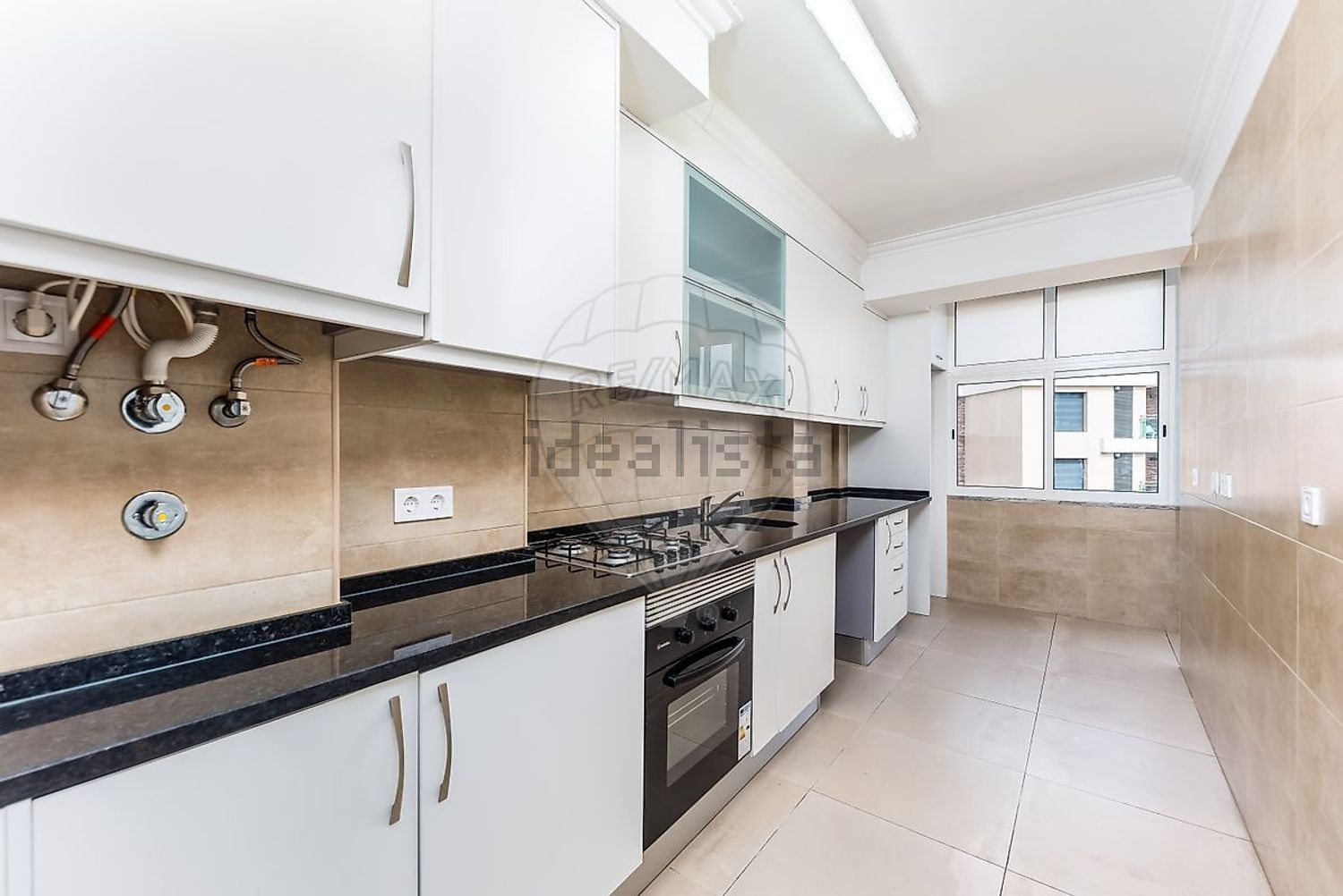 公寓 t2出售在Rua Almeida Garrett - 厨房