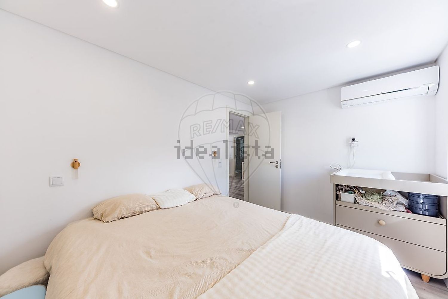 公寓 t3出售在Rua Capitão-Mor Lopes Sequeira - 卧室