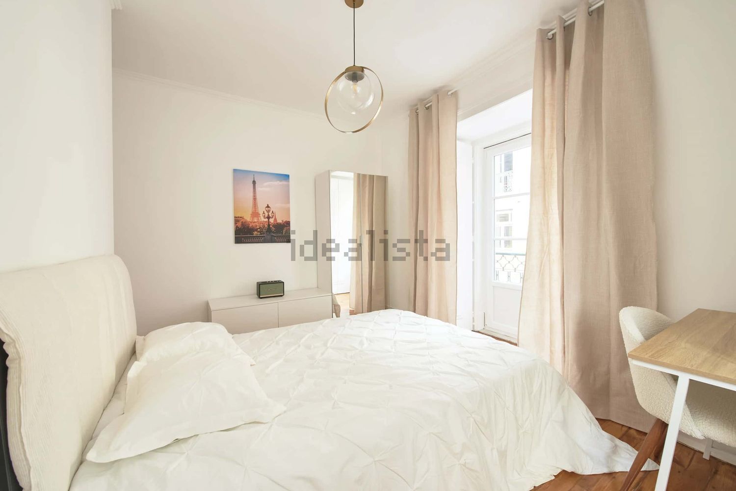 出租房间在Rua Nova da Trindade, 22 - 卧室