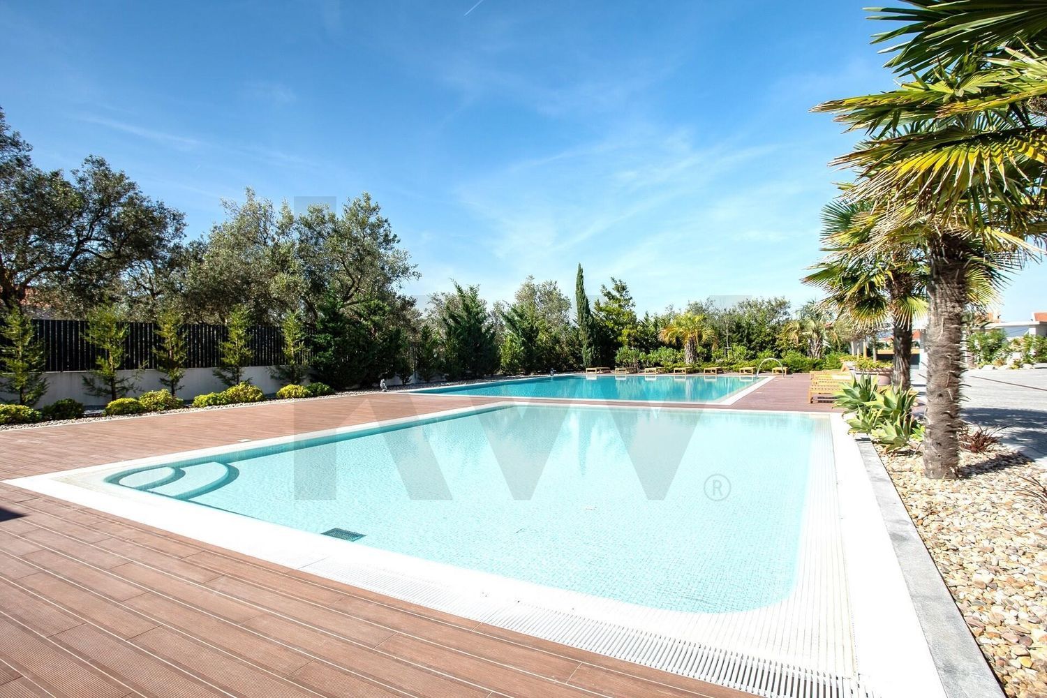 出租公寓 t2在Rua das Flores s/n - 游泳池