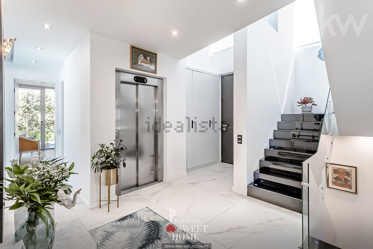 小楼房或独栋别墅出售在Beloura - Penha Longa - 前厅