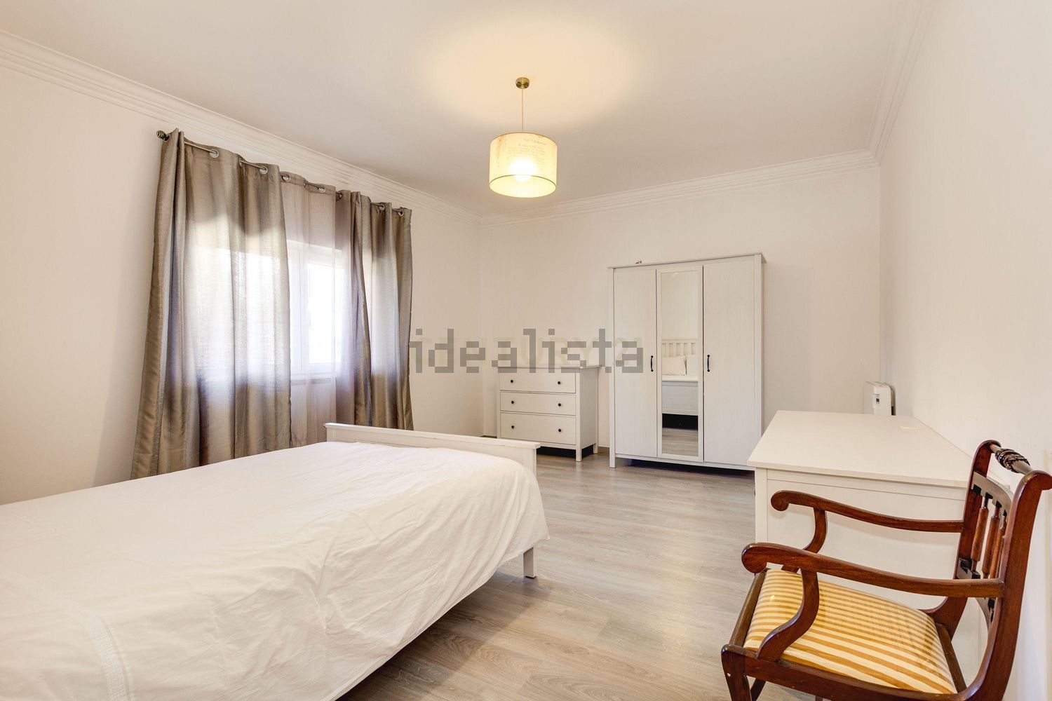 小楼房或独栋别墅出售在Rua São Valentim, 236 b - 卧室