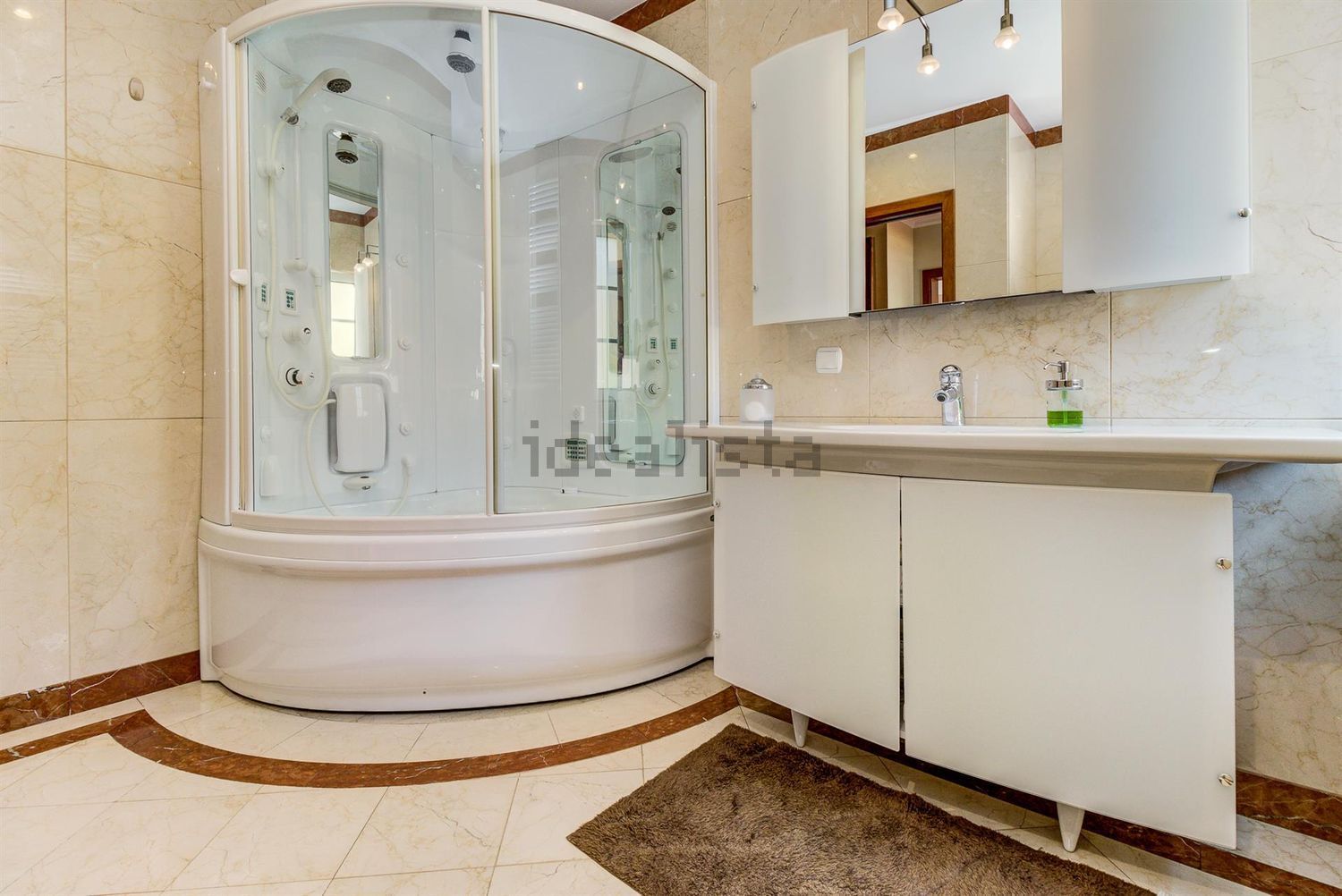 小楼房或独栋别墅出售在Rua do Mosqueiro, 19 - 卫生间