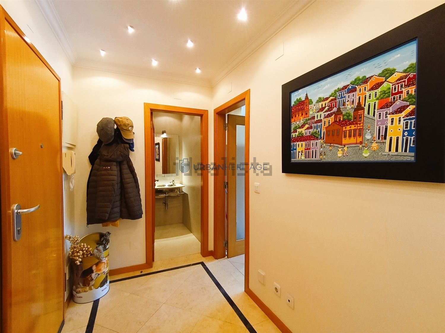 公寓 t2出售在Rua Helena Sá da Costa, 9 - 电梯