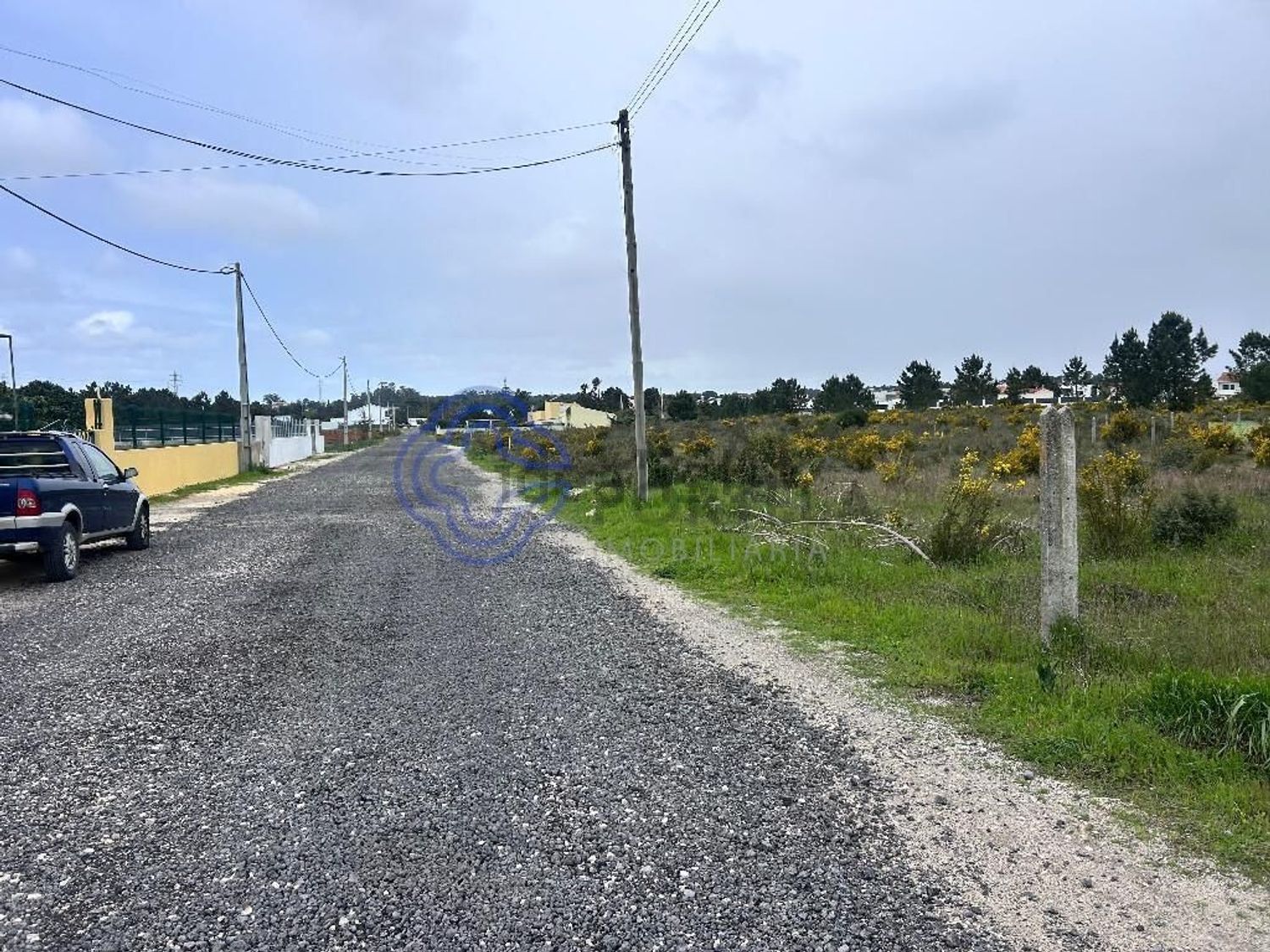 小楼房或别墅出售在Rua Primavera - 花园