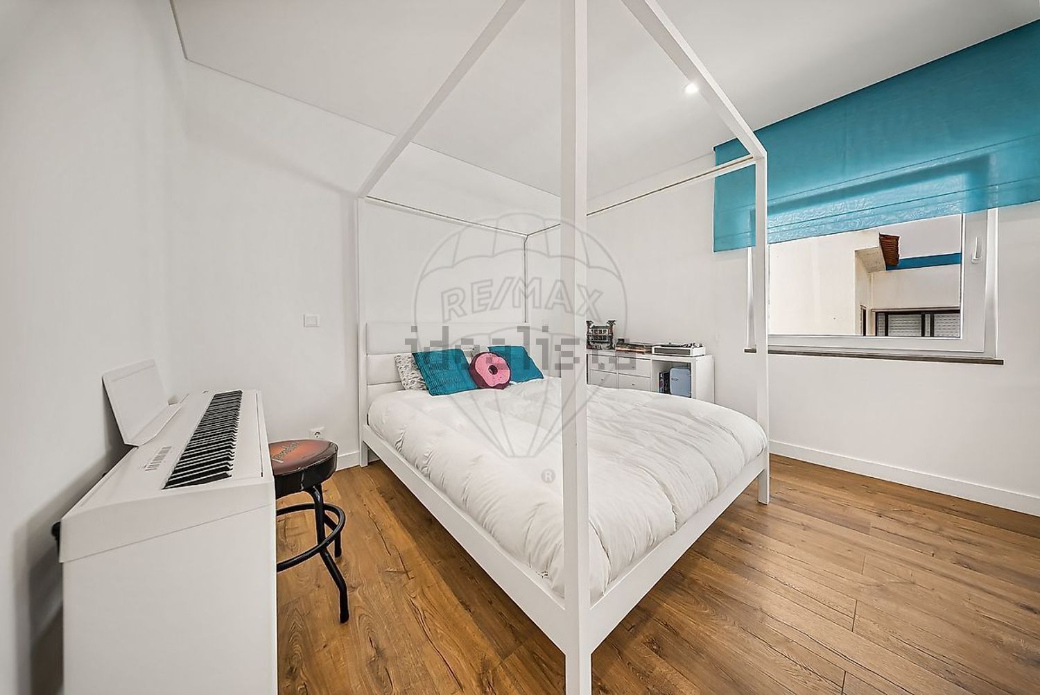 小楼房或独栋别墅出售在Bairro Vila Morena - 卧室