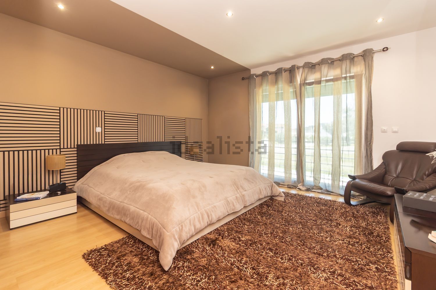 小楼房或独栋别墅出售在Rua Jorge Brum do Canto - 卧室