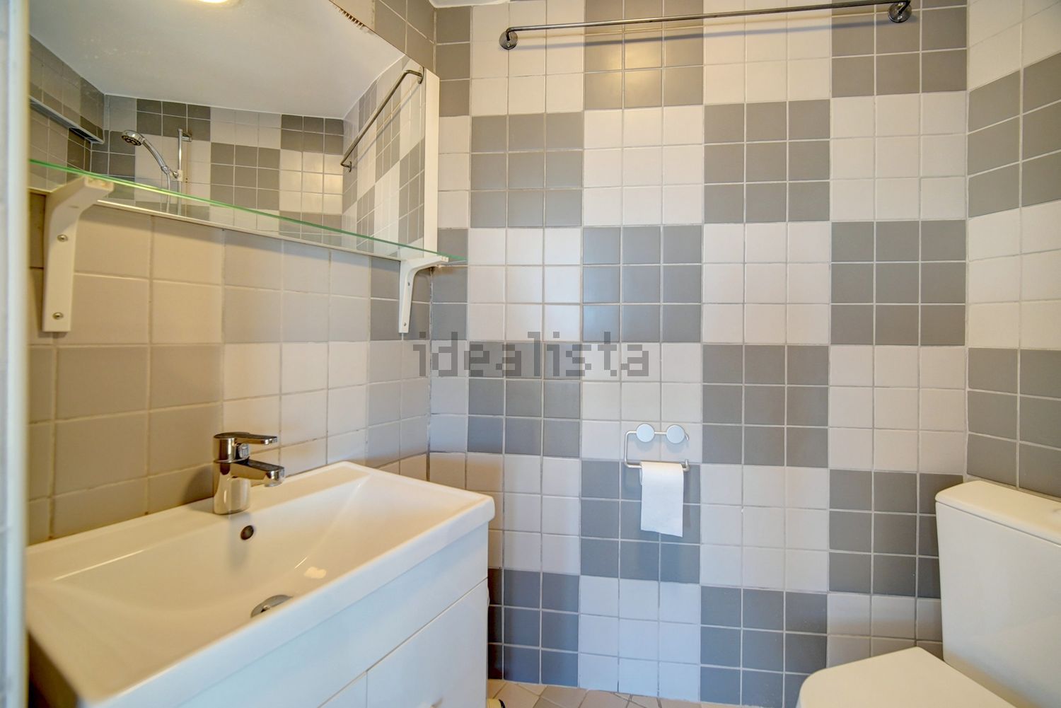 复式公寓出售在Rua da Academia das Ciências - 卫生间