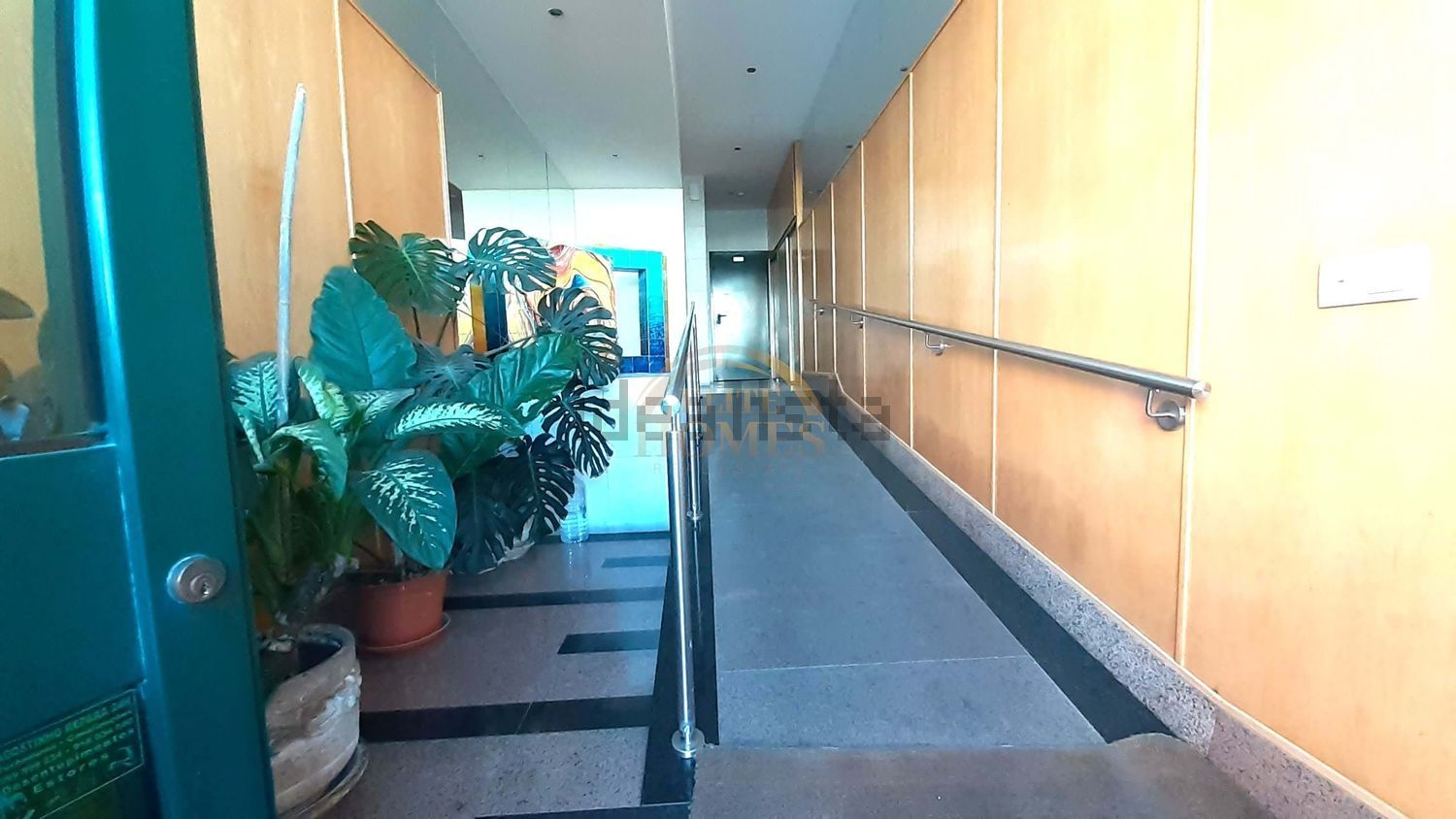 公寓 t3出售在Praceta Raúl Brandão - 过道