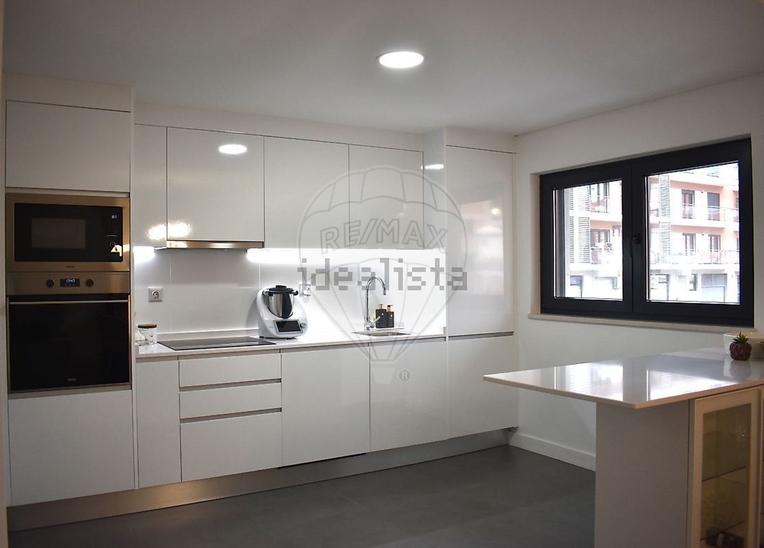 公寓 t2出售在Rua Gago Coutinho e Sacadura Cabral - 厨房