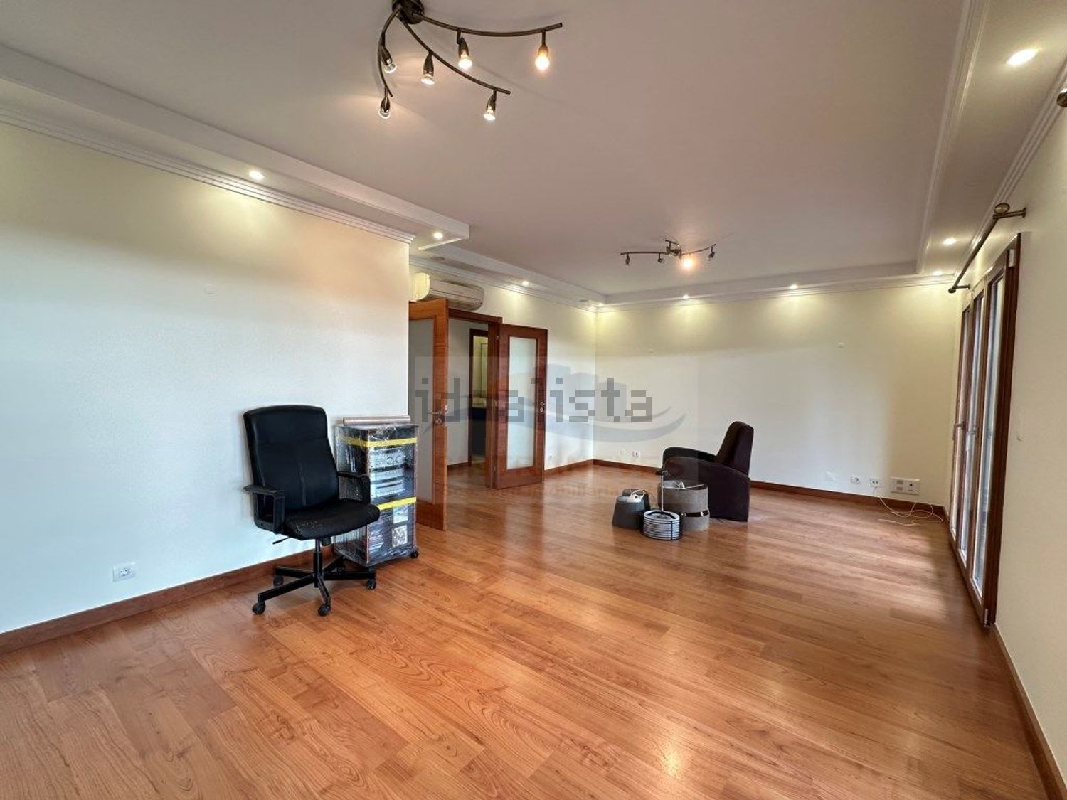 出租公寓 t4在Casal de São Brás - Vila Chã - 客厅