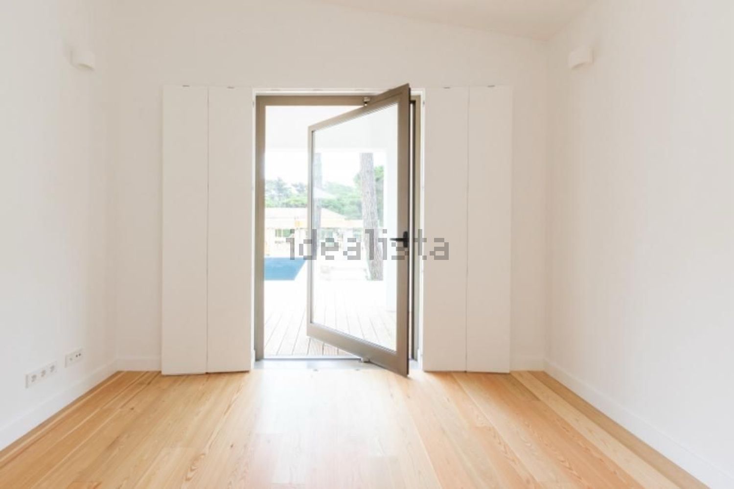 小楼房或独栋别墅出售在Rua Moniz da Maia - 居住