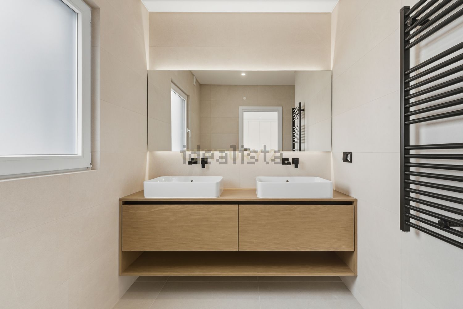 小楼房或独栋别墅出售在Rua das Portelinhas, 4 - 卫生间